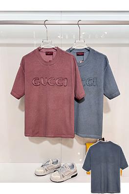 グッチブランドスーパーコピー GUCCI ダメージのパッチと胸元の刺繍ロゴ文字があしらわれた半袖Tシャツ