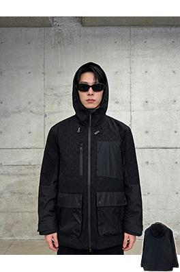 グッチ モノグラム入りフード付きジャケット