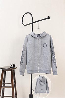 クロムハーツブランドコピー 馬蹄形の袖に文字プリントのドローストリング付きジップアップフードジャケット