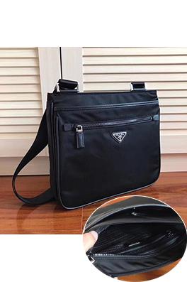 プラダコピー メッセンジャーパケット