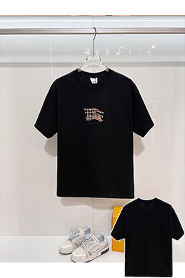 バーバリーコピー クラシックな刺繍のチェック柄軍馬ロゴクルーネック半袖Tシャツ