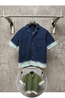 グッチ ブランドのダブルGロゴが入ったジャカードカラーのフルカバー半袖シャツ