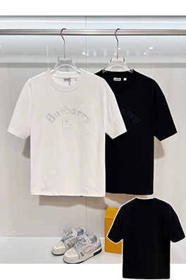 バーバリー BURBERRY 1856 クラシック ウォー ホース ロゴ 刺繍 クルーネック 半袖 Tシャツ