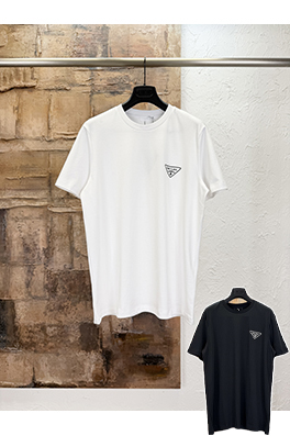 プラダコピー PRADA トライアングルプリント半袖Tシャツ