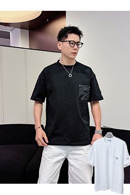 プラダ 新作ポケットプリント半袖Tシャツ