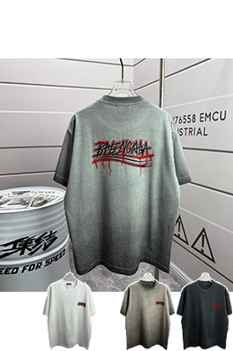 バレンシアガ Balenciaga 洗いざらしのクルーネック半袖Tシャツ