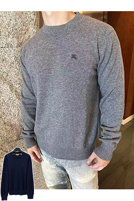 バーバリー 刺繍入りラウンドネックニットセーター