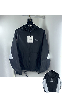 モンクレール MONCLER 黒と白のカラーブロックトレンチコートフード付きジャケット