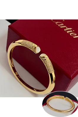 カルティエコピー レディースダイヤモンドがちりばめられたブレスレット