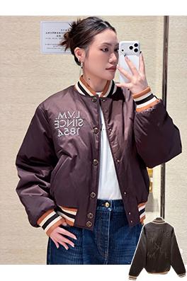 ルイヴィトン L.V.M SINCE 1854 装飾の付きフライトジャケット