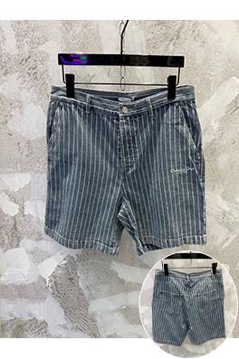 ディオールスーパーコピー Christian Dior Couture ストライプ柄の薄デニムショートパンツ
