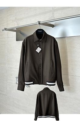 ロエベ ブラウンのギャバジンの長袖襟付きシャツ