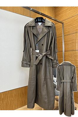 ボッテガヴェネタスーパーコピー 編み込みショルダーストラップ付きダブルブレストレザートレンチコート