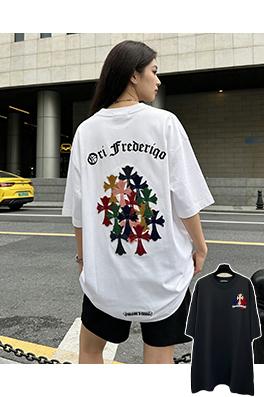 クロムハーツブランドスーパーコピー 前面と背面に十クロス歯ブラシの刺繍がされた半袖Tシャツ