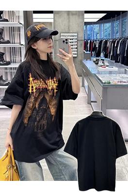 バレンシアガコピー BALENCIAGA ゴシックスタイルのゴシック文字プリントダメージの半袖Tシャツ