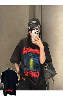 バレンシアガスーパーコピー BALENCIAGA ファッションゴシックスタイルのゴシック文字プリントダメージの半袖Tシャツ