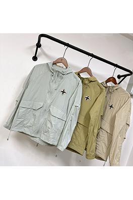 ルイヴィトンコピー クラシックフード付きの軽量で通気にれた日焼け防止服