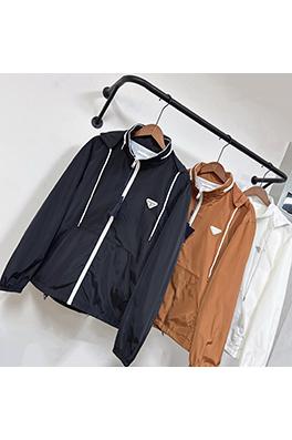 プラダスーパーコピー 新作カラーブロックデザインのフード付きトレンチコートジャケット