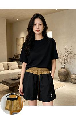 モンクレール カラーブロックのドローストリングショーツ