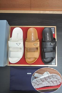 プラダ ニュークラシックブティックスリッパ