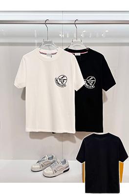 モンクレール クラシックなプリントロゴがエンボスされた半袖Tシャツ