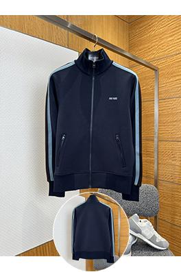 アミリ ロゴプリント入りカラーブロックサイドストライプスタンドカラージップアップスポーツジャケット