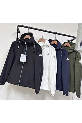 モンクレール Remoray 最新のフード付きトレンチコート