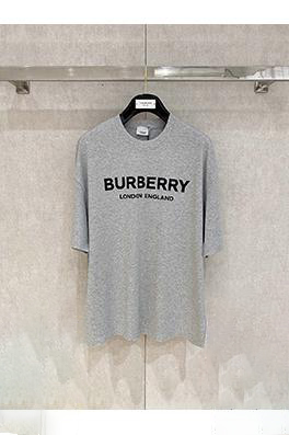 バーバリー Burberry クラシックのコットン製レタープリント半袖Tシャツ