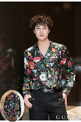 グッチ 花柄の長袖シャツ
