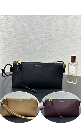  ロエベ Joya レディースアコーディオン式脇下バッグ