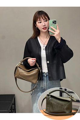 ロエベブランドコピー Puzzle 手織レディースりのバッグ