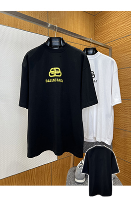 バレンシアガ BALENCIAGA プリントロゴ入り半袖Tシャツ