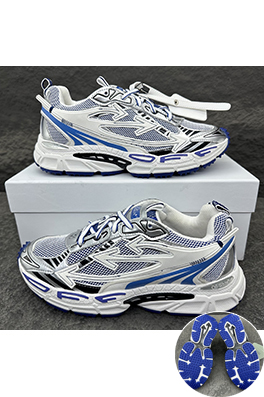 オフホワイト BE RIGHT BACK 高性能ランニングシューズ