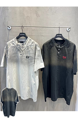 バレンシアガブランドスーパーコピー 荒野の風麦の刺繍ボタン付きアンチポロ半袖Tシャツ