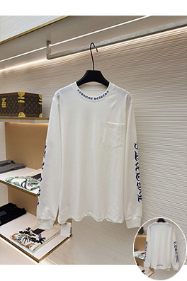 クロムハーツスーパーコピー クラシックな花柄のアームプリントと馬蹄柄の長袖シャツ