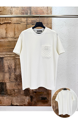 ルイヴィトンスーパーコピー レザーロゴ入りキルティングポケット付き半袖Tシャツ