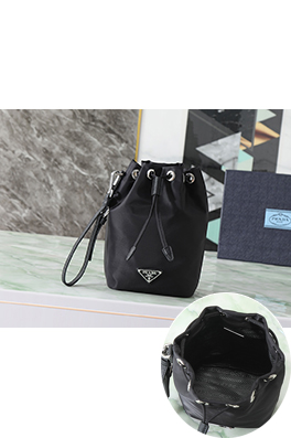 プラダブランドスーパーコピー 1NS369_R067_F0002 ファッションストラップロープ多目バッグ