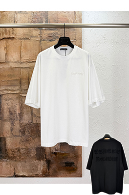 クロムハーツブランドコピー アップリケ刺繍り半袖Tシャツ