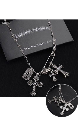 クロムハーツ クラシックなブローチセットネックレス