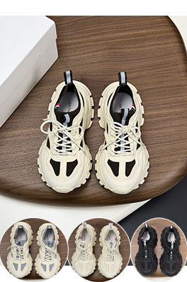 モンクレール プラットフォームダッドシューズ