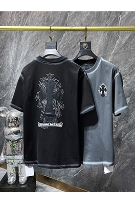 クロムハーツ クラシックなクロスパッチワークレザーのスプレーペイント半袖Tシャツ