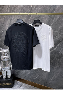 クロムハーツ 馬蹄形のサンスクリット十字が透かし彫りされた半袖Tシャツ