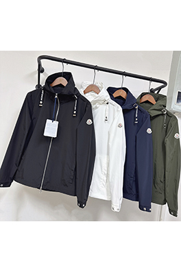 モンクレール Remoray 最新のフード付きトレンチコート