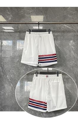 トムブラウン 夏4本ストライプのビーチショーツ