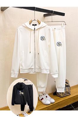 エルメス 新品で人気のジップアップパーカーとパンツのセット
