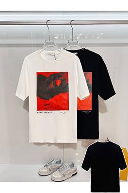 ジバンシィブランドコピー GIVENCHY クラシックなグラフィティプリントのレターロゴ入り半袖Tシャツ