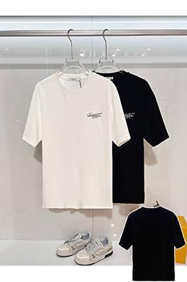 ジバンシィブランドコピー GIVENCHY クラシックな小ロゴプリントの半袖Tシャツ