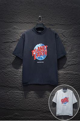 バレンシアガ BALENCIAGA クラシックなダメージと破れをした限定半袖Tシャツ