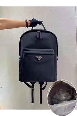 プラダブランドコピー 新しいバックパック