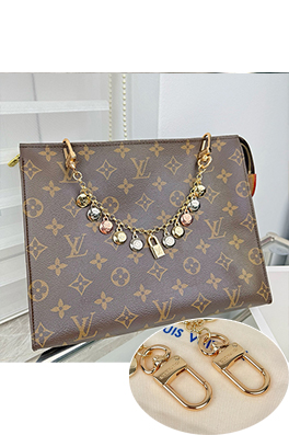 ルイヴィトンスーパーコピー LV Spring Street クラシックバッグアクセサリーとキーホルダー